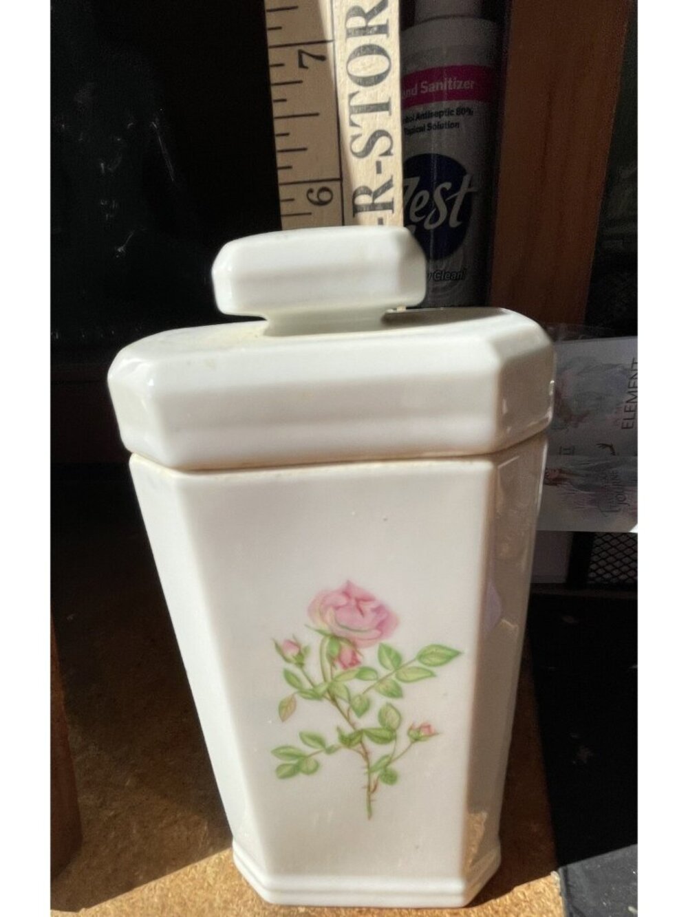 Napco-Japan-Merle Norman Vanity/Bathroom/MakeUp Accessories White-Pink Roses